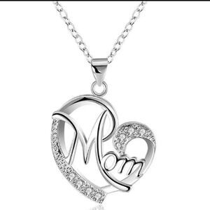 ❣️Silver Mom Crystal Heart Pendant Fashion Necklace